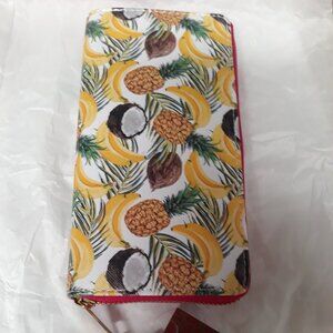 NEW Tropical Womens Wallet Pineapple Banana Print gold zip closure 7.5'"x 4" NWT
